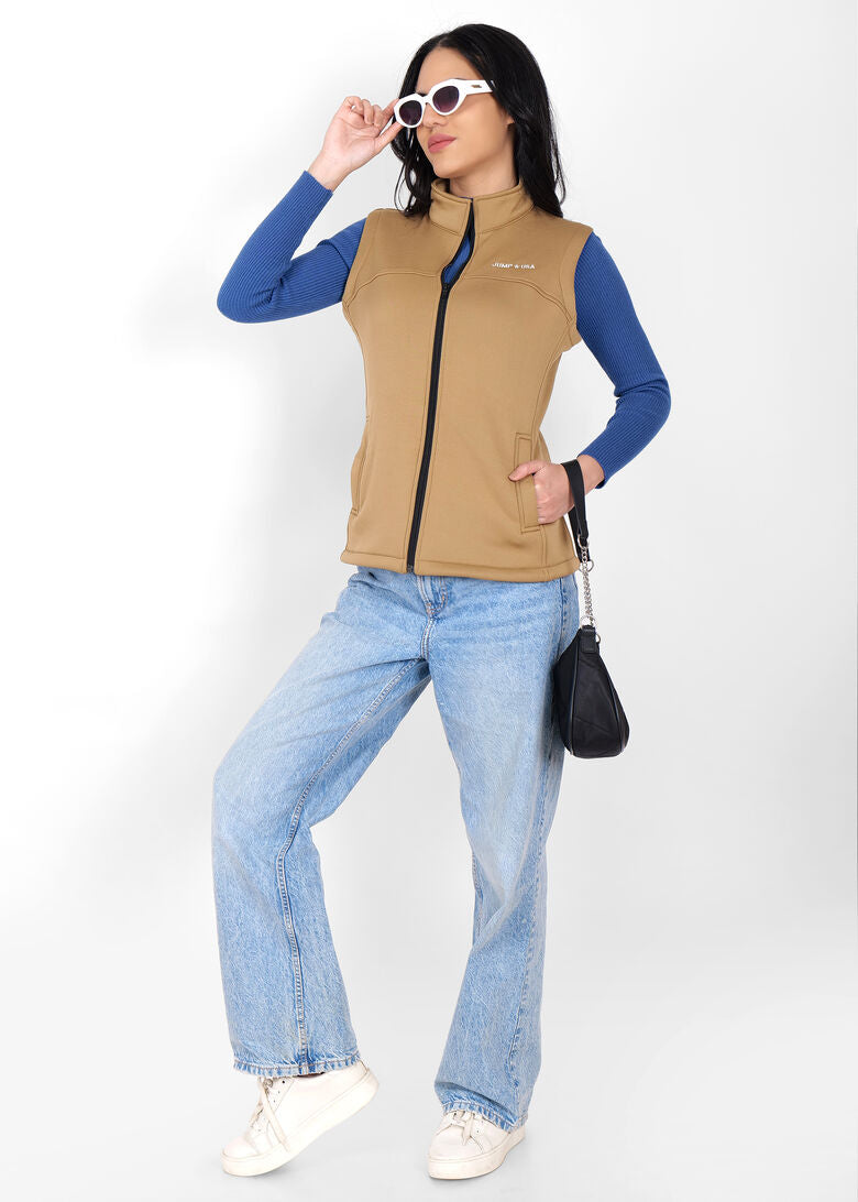 Jump USA Women’s sleeveless fleece vest/jacket with stand collar and zip closure