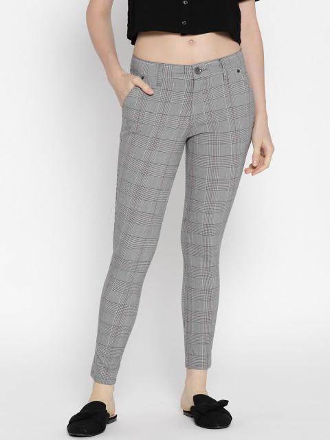 Women checked Cropped Trousers - JUMP USA
