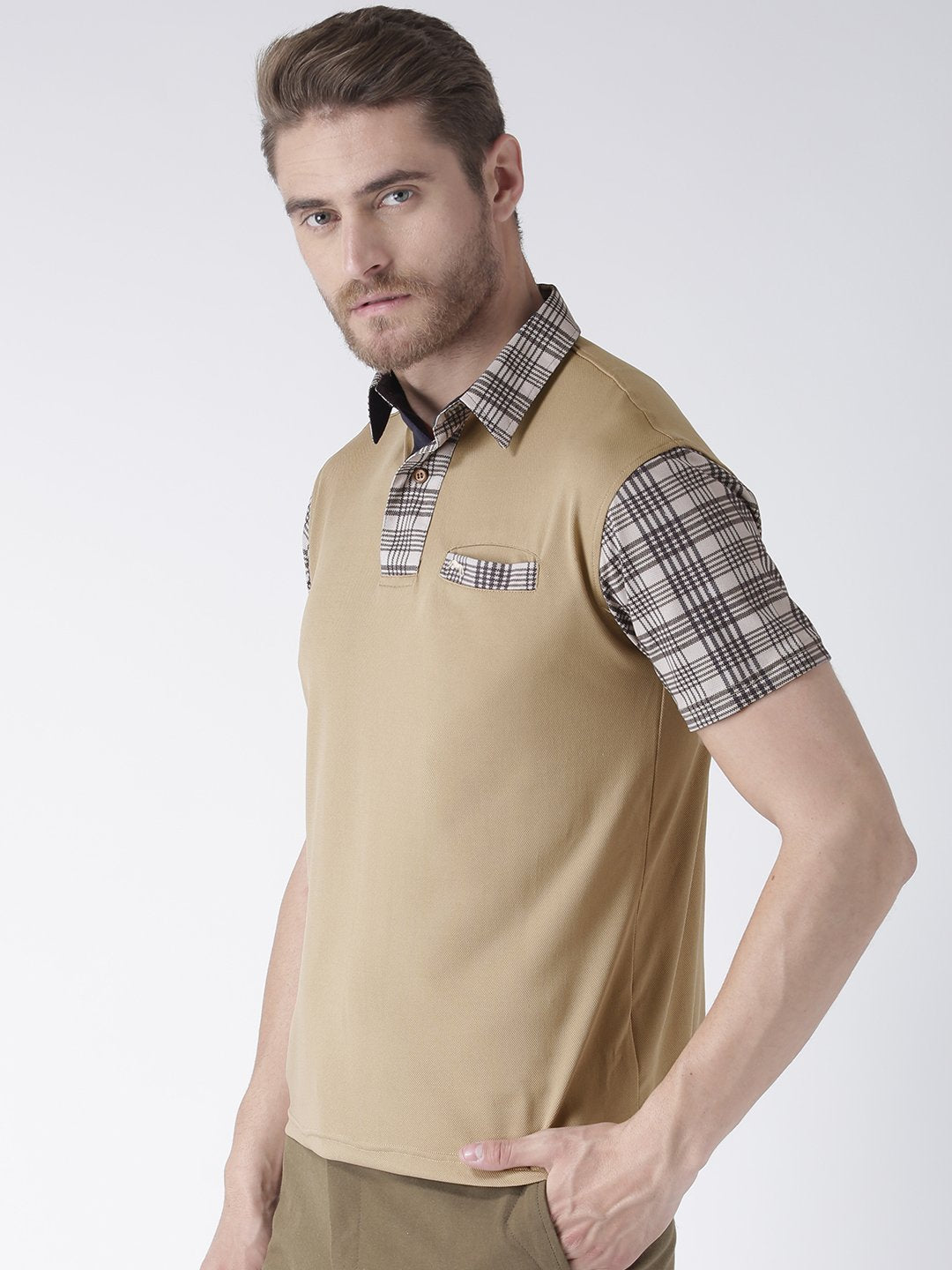 Men Beige Solid Polo Collar T-Shirt - JUMP USA