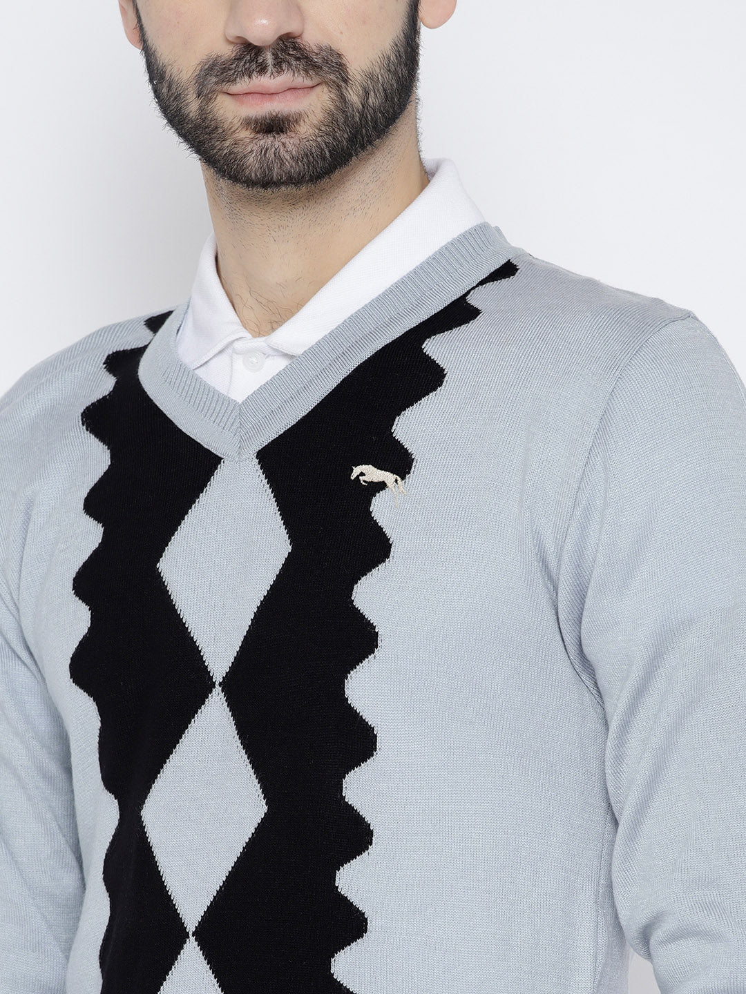 Men Blue Colourblocked Pullover - JUMP USA