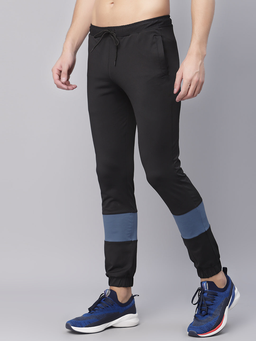 JUMP USA Men's Black Solid Casual Joggers