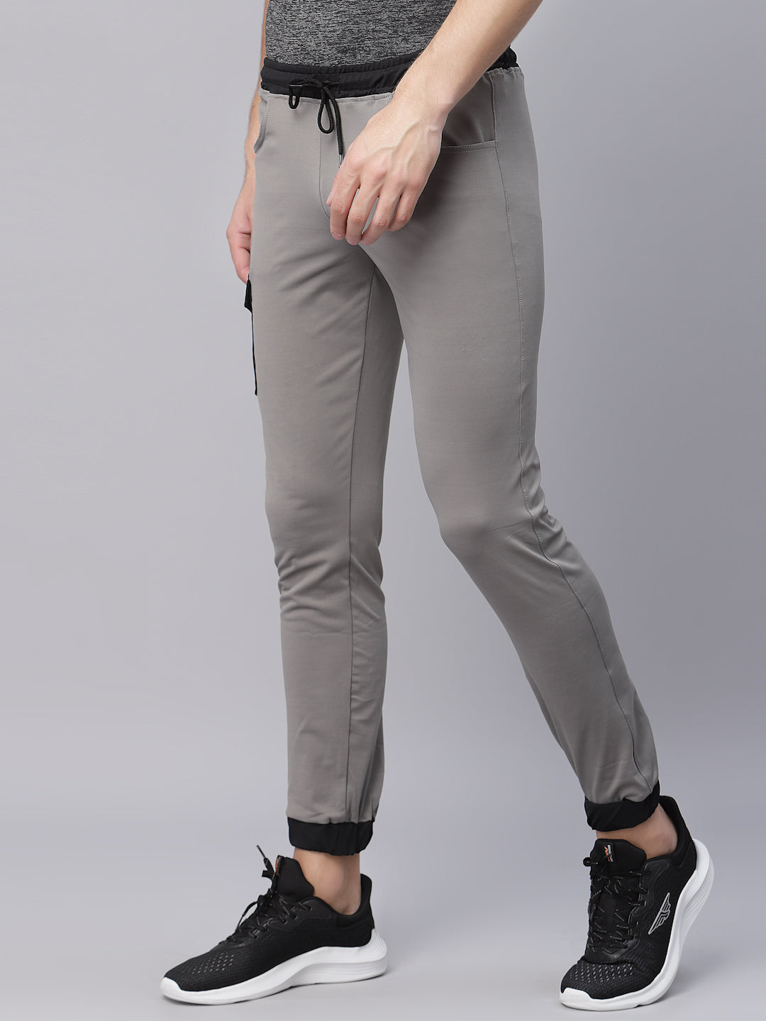 JUMP USA Men’s Rapid Dry Slim Fit Joggers