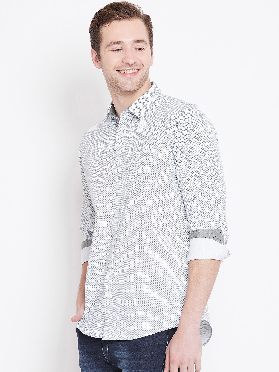 Men White Printed Casual Relaxed Fit Shirts - JUMP USA
