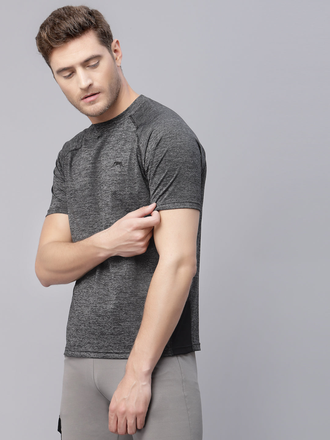 JUMP USA Men Grey Sports Round Neck T-shirt