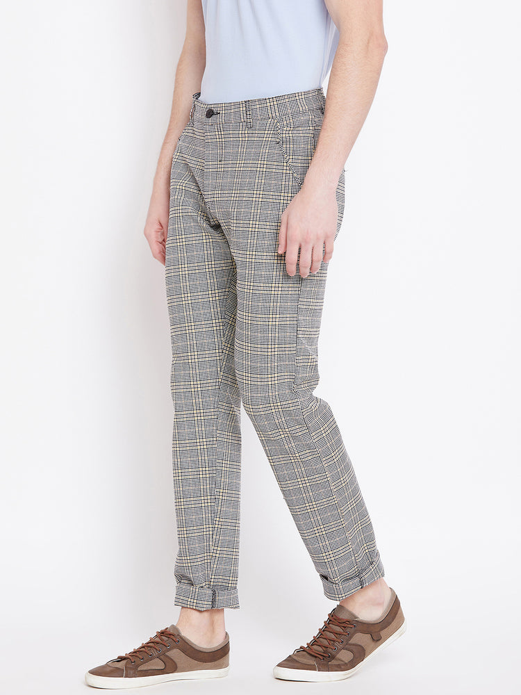 Men Grey Checked Casual Slim Fit Trousers - JUMP USA
