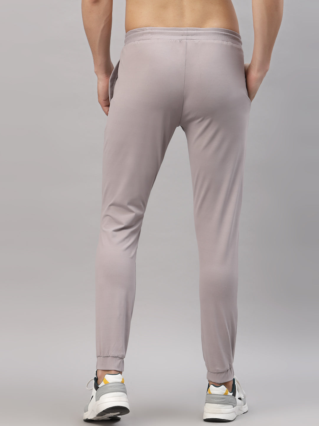 JUMP USA Men's Grey Solid Active Wear Slim-Fit Joggers