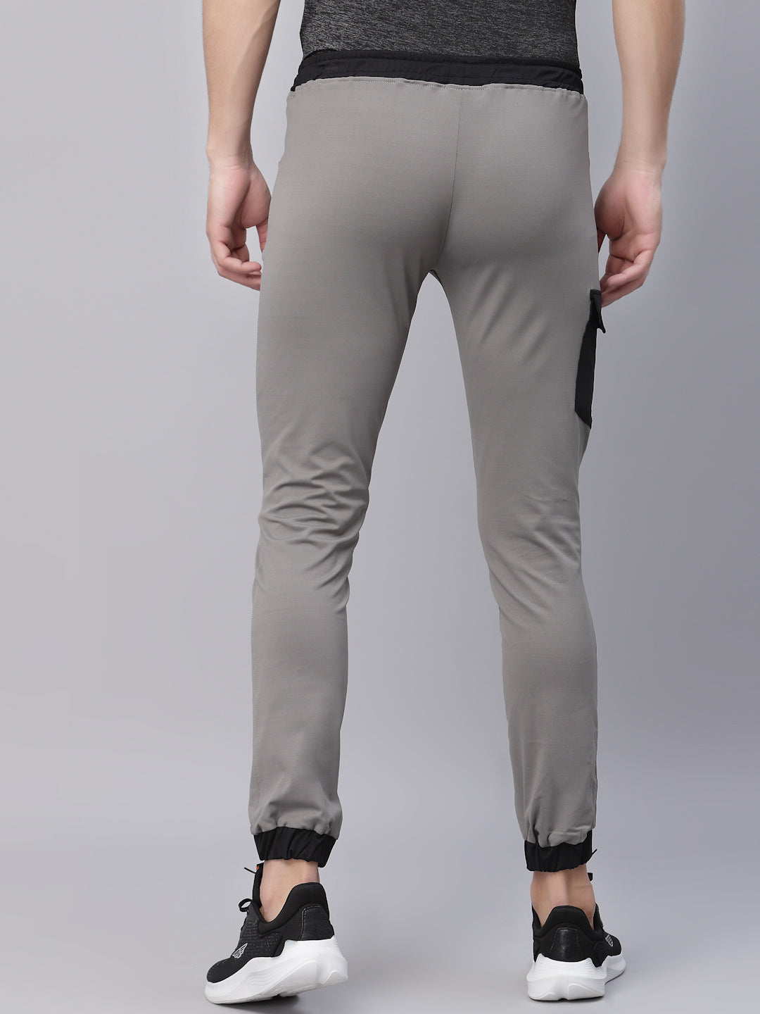 JUMP USA Men’s Rapid Dry Slim Fit Joggers