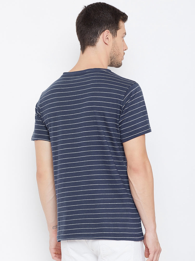 JUMP USA Men Navy Blue Striped V-neck T-shirt - JUMP USA