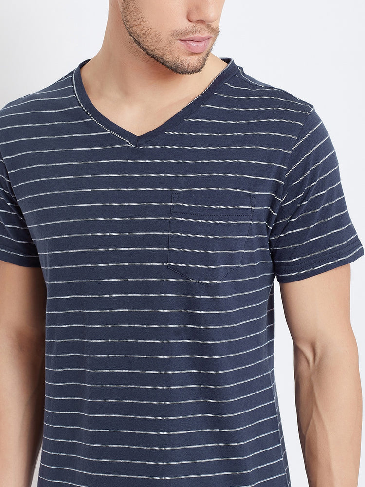JUMP USA Men Navy Blue Striped V-neck T-shirt - JUMP USA