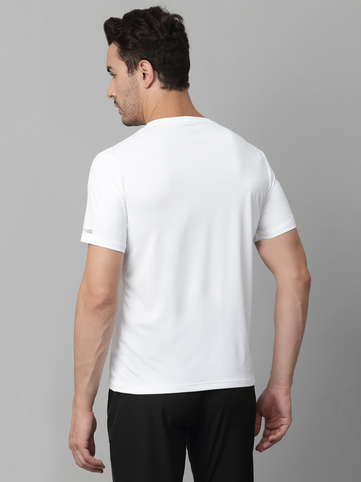 JUMP USA Mens White Typography Printed Polyester T-shirt