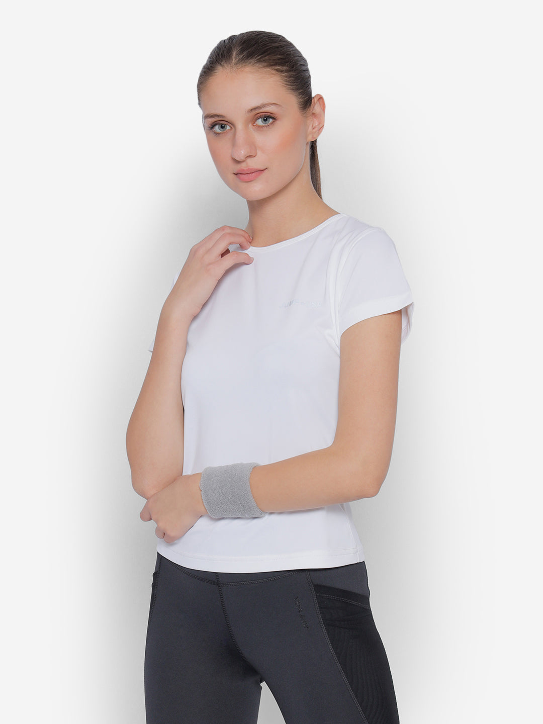 JUMP USA Yoga Women Solid Rapid Dry Cut Out Sustainable T-shirt