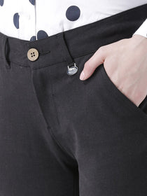 Women Black Slim Fit Trouser - JUMP USA