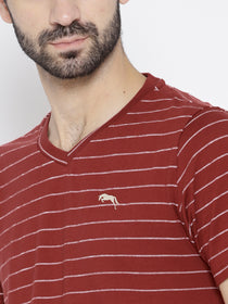 Men Red Striped V-Neck T-shirt - JUMP USA