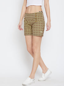 JUMP USA Women Beige & Red Printed Shorts - JUMP USA