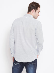 Men White Printed Casual Relaxed Fit Shirts - JUMP USA