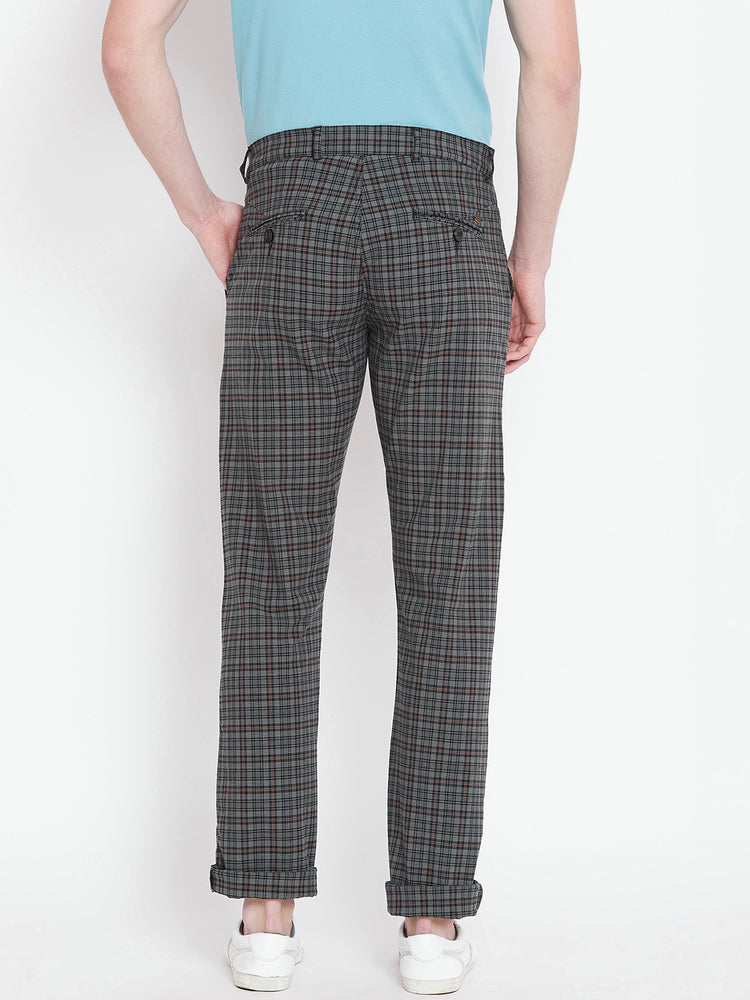 Men Grey Checked Casual Regular Fit Trousers - JUMP USA