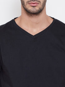 Men Black Solid V Neck T-shirt - JUMP USA
