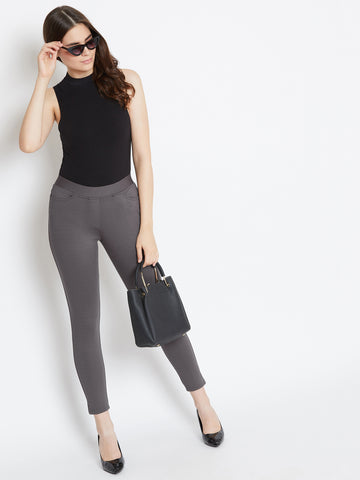Skinny Fit Grey Dri-FIT Women's Sports & Gym Workout Pant at Rs 1295 in  Mumbai